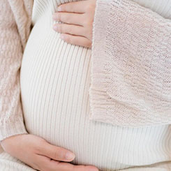 1月，AR 厂🖌商雷鸟创新🧢😈发布雷鸟💫 V3，当月，💔🧛‍♂️